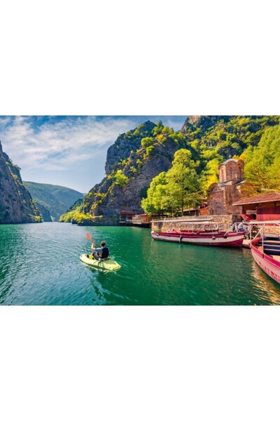 Zumzeria Ταξίδι με βάρκα σε καμβά Tablou στην Πράσινη Λίμνη σε εκπληκτικά βου...