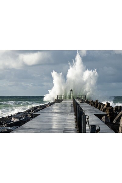 Zumzeria Καμβάς Tablou Τεράστιο Κύμα που Σκάει Πάνω από την Προβλήτα, 80x50εκ...