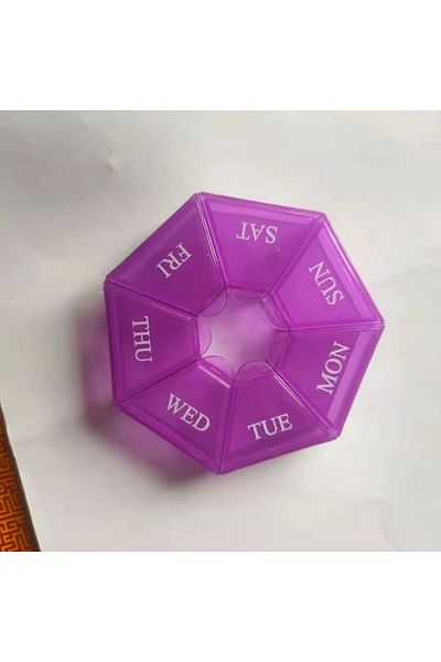 Flippy Medicine box with days of the week, Flippy, Plastic, 7 compartments, Purple