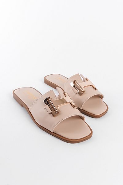 Capone Outfitters H Buckle Women's Slippers