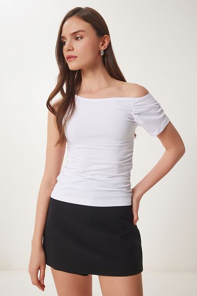 Happiness İstanbul Women's White Gather Detailed Knitted Blouse Zv00275