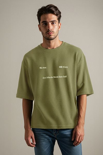 Trendyol Collection Μπλουζάκι με υφή με κέντημα μέντας - TMNSS25TS00129