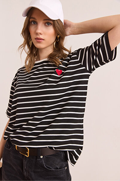 Olalook Γυναικείο μπλουζάκι βισκόζης με μαύρο ριγέ κέντημα άνετο TSH- 19000869