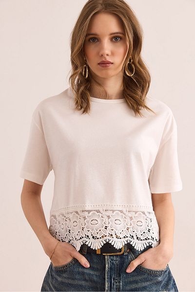 Olalook Women's Ecru Skirt Guipure Detailed T-Shirt Tsh- 19000873