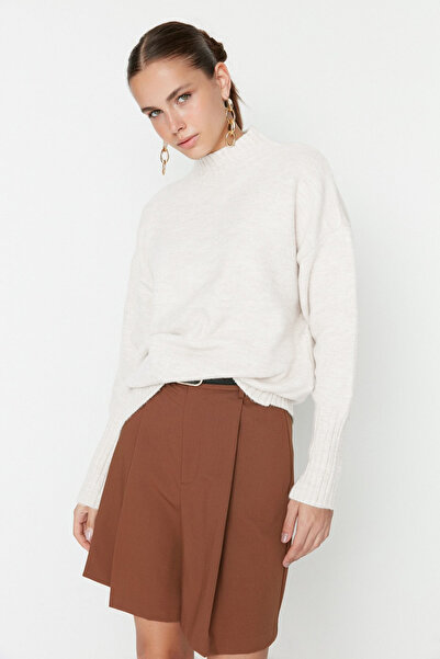 Trendyol Collection Wide Fit Ecru pletený svetr – měkká textura Twoaw23Kz00490