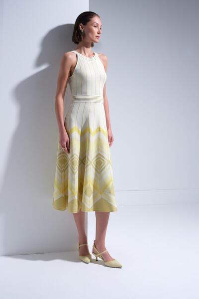 JOIN US Sırt Dekolteli Beli Kemerli Halter Yaka Sarı Kloş Elbise S084-25