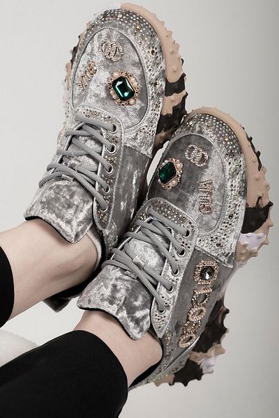 Guja LUİSA ORIGINAL GUJA SPECIÁLNÍ ŘADA STONE DETAILNÍ DÁMSKÉ SPORTOVNÍ BOTY ŠEDÉ