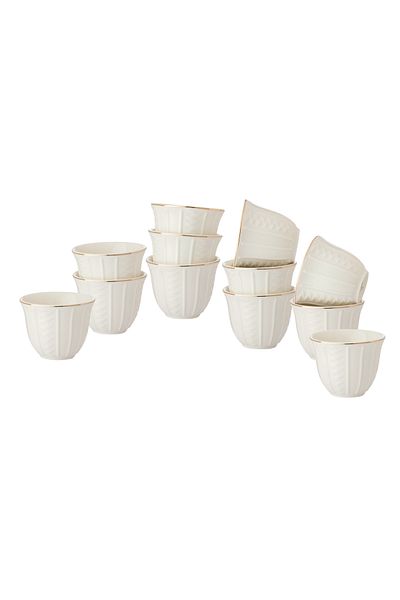 Dania Saudi coffee cups made of pure porcelain with beautiful and modern engravings in gold.