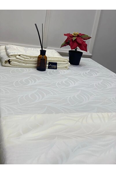 NİVEMESHOME Nivemeshome 100X140 Cream Leaf Patterned Stain-Proof Table Cloth