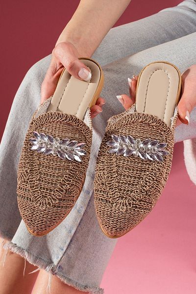 FUGA MODA Пантофи Lopes Mink с бродирана каменна катарама и детайли