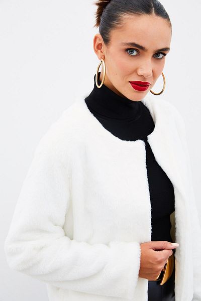 Sateen Ecru Collarless Plush Jacket