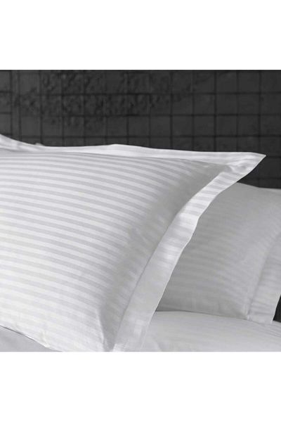 Kotonia Home Set of 2 Hotel Pillowcases, Damask with 1 Cm Stripes with Oxford Frames, 70x70 Cm, White