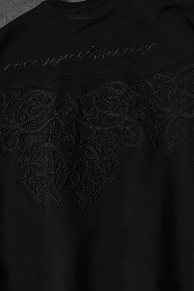 Slatra Men's Black Reconnaissance Embroidered Oversize Tshirt