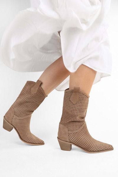 Shoeberry Γυναικείες καλοκαιρινές μπότες Bayley Tan από γνήσιο δέρμα σουέντ Western