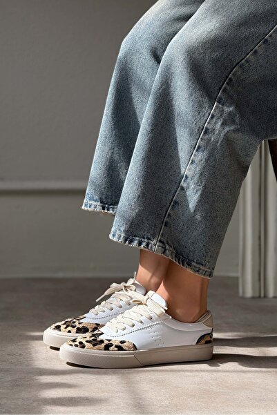 NİŞANTAŞI SHOES Brooke White Matte Leopard Detailed Flat Sole Women's Lace-Up Sports Shoes