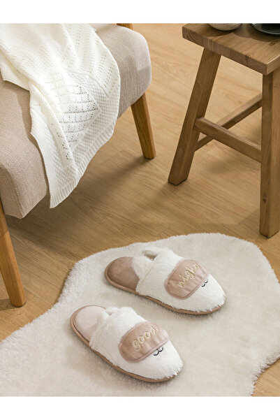 LC Waikiki Papuci de casă pentru femei, din pluș, cu broderie și aplicații 3D...