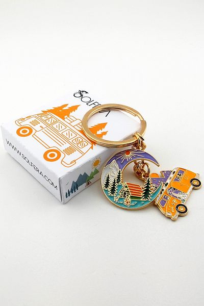 Solfera Camper Caravan Travel Moon Trip Nature Nature Camping Metal Keychain Kc292
