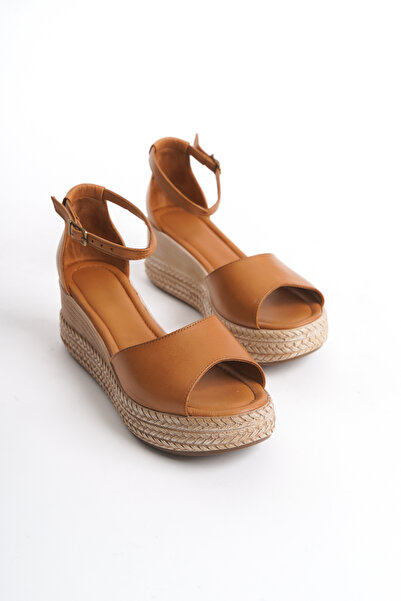 Elile Shoes Sandale cu toc cu pană din piele naturală