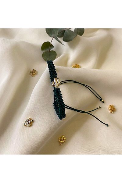 sabiha aksesuar Macrame Braided Rope Bracelet with Cactus Figure