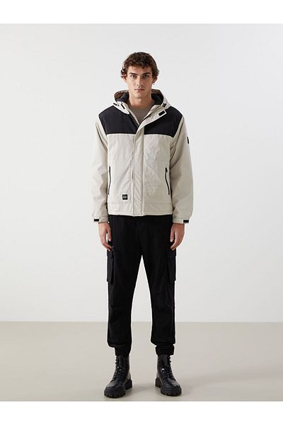 LC Waikiki XSIDE Bequemer, mitteldicker Herrenmantel mit Kapuze