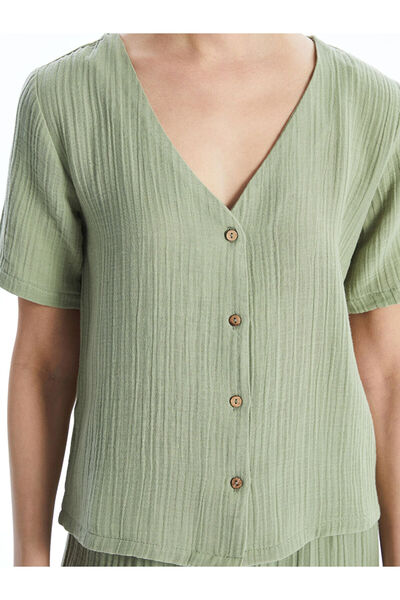 LC Waikiki V Yaka Kadın Pijama Takımı