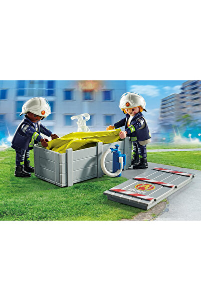 Playmobil -FIREFIGHTER WITH AIR MATTRESS