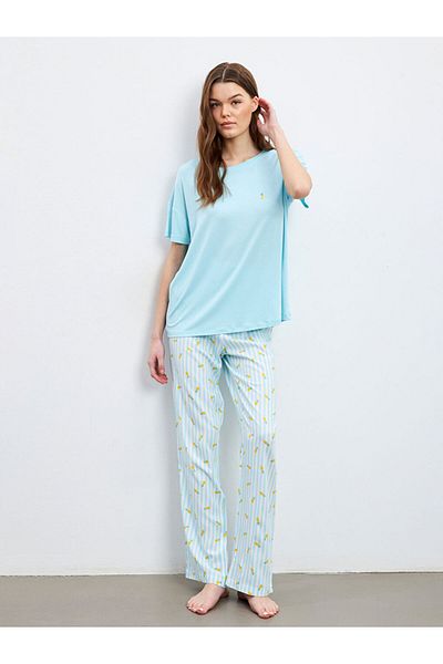 LC Waikiki Set pijamale pentru femei cu imprimeu Crew Neck New Season - S5HG72Z8