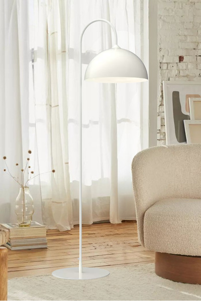 Vinner Beyaz Lambader Hareketli Başlık Modern Dekoratif Metal Oturma Odası Çalışma Odası Zemin Lambası