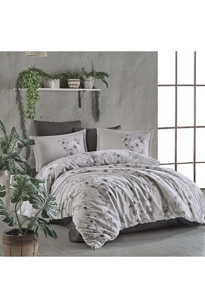 Pucioasa Luxury satin double bed linen with flowers, Paredes