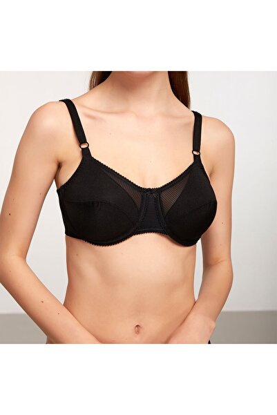 Kom Жіночі чорні туфлі на підборах з ремінцем на п'ятці та шнурівкою