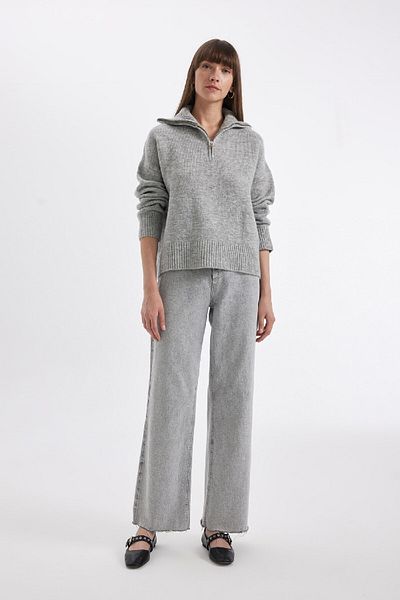 DeFacto Oversize Wide Fit Half Zipper Stand Collar Knitwear Sweater A8180Ax24Wn