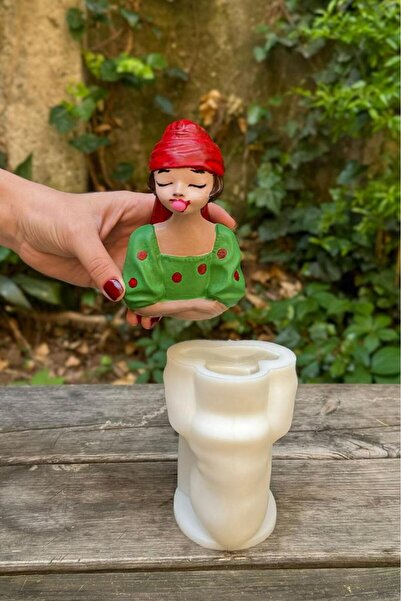 rufus concept Alina Sakız Çiğneyen Kadın Tekli Silikon Mum Kalıbı