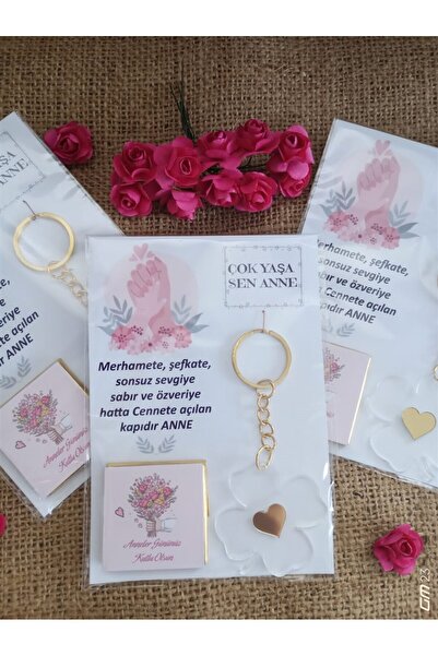 Genel Markalar Farklı Avm Çikolata Ve Anahtarlık Hediye Seti Anneler Günü Içi...
