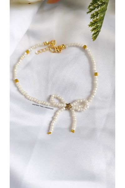 MYSTERY TAKI AKSESUAR Starry Cream Bow Anklet