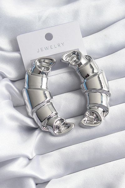 Store النحاس الفضة اللون الكرواسون نموذج أقراط نسائية
