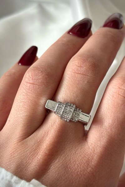 Leo'Stone Premium Series Punch Model Zircon Stone Design Adjustable Women's Steel Ring