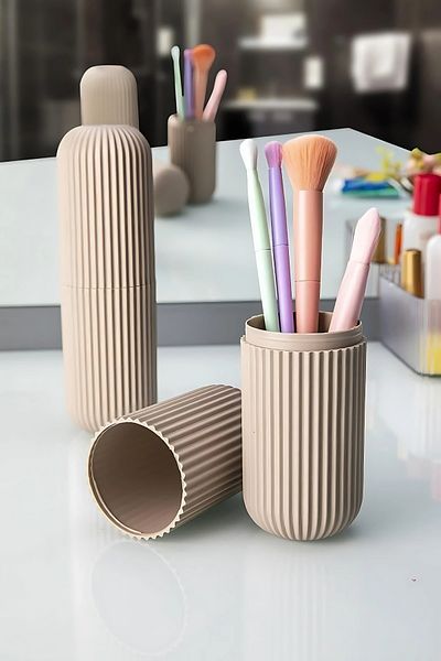 Hesaplı Kasa Suitcase Organizer - Toothpaste, Brush and Carrying Container, 19 X 6 cm
