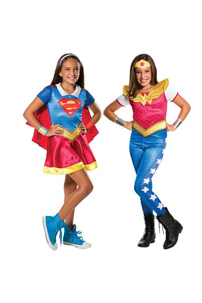 DC Set of two Wonder Woman and Supergirl costumes for girls 5-6 years old 116 cm