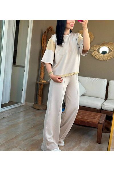 melomelo Ecru Colorblock Pocket T-Shirt and Sweatpants