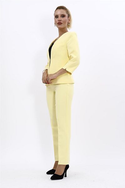 ÖNDER ÖZSOY Plus Size - V-Neck Short Jacket & Tube Leg Pants Set-Yellow