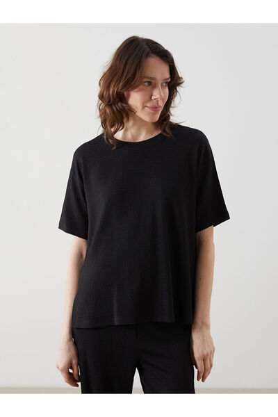 LC Waikiki Γυναικείο μπλουζάκι Özmarka New Season με λαιμόκοψη ποδηλάτου