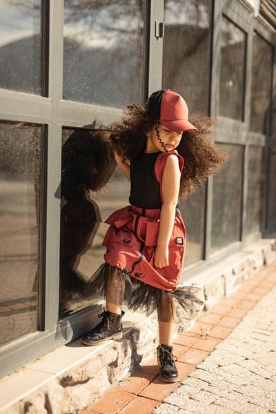 Hilal Akıncı Kids Girl's Gathered Tulle Detailed Skirt Stripe Detailed Blouse Hat Triple Set