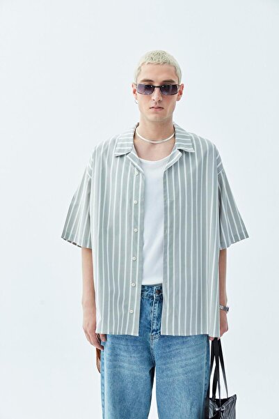 VAMOSCLO Πουκάμισο με κοντό μανίκι και χακί γραμμής oversized