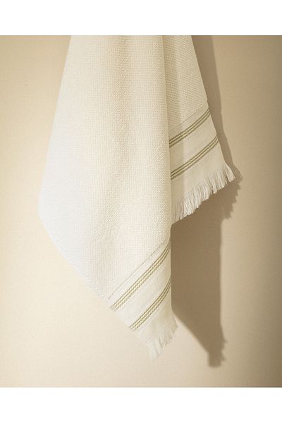 Madame Coco Clarna 100% Cotton Bath Towel - White/Green