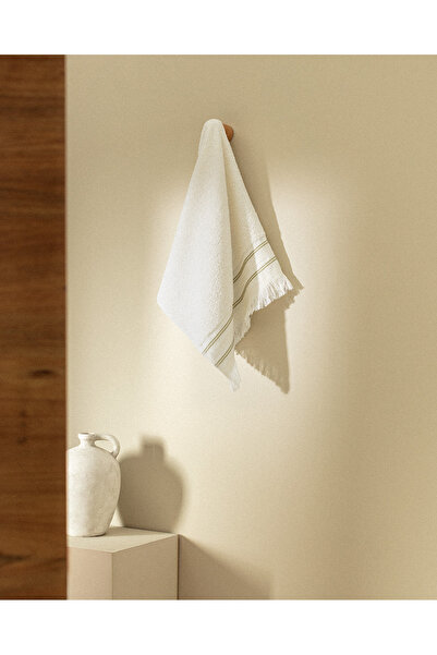 Madame Coco Кърпа за лице Clarna 100% памук - бяла/зелена