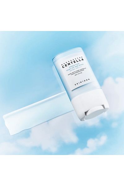 Skin1004 Madagascar Centella Hyalu-Cica Silky-Fit Sun Stick 20 g