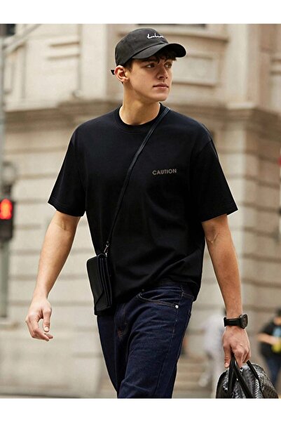 VBSVİBES Мъжка черна тениска с щампи с предпазлив размер