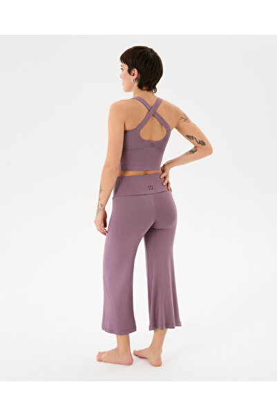 Ayma Active Women's Lilac Capri Flow Shorts Pants - Double Layered Bodice, Inner Shorts Layer, Capri Length