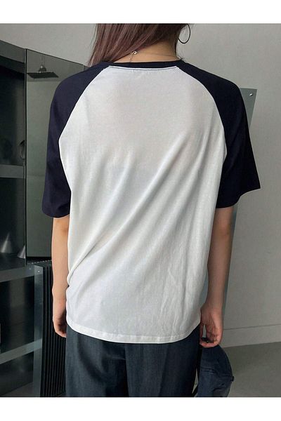 DUBU BUTİK تي شيرت Simplicity Segmented Single Jersey - أبيض كحلي مطبوع كبير الحجم برقبة دائرية وأكمام قصيرة