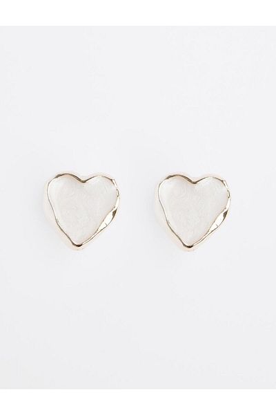 Jimmy Key White Heart Figured Elegant Earrings